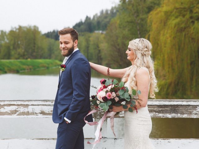 Daniel and Maddy&apos;s wedding in Chilliwack, British Columbia 18