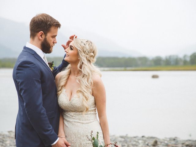 Daniel and Maddy&apos;s wedding in Chilliwack, British Columbia 2