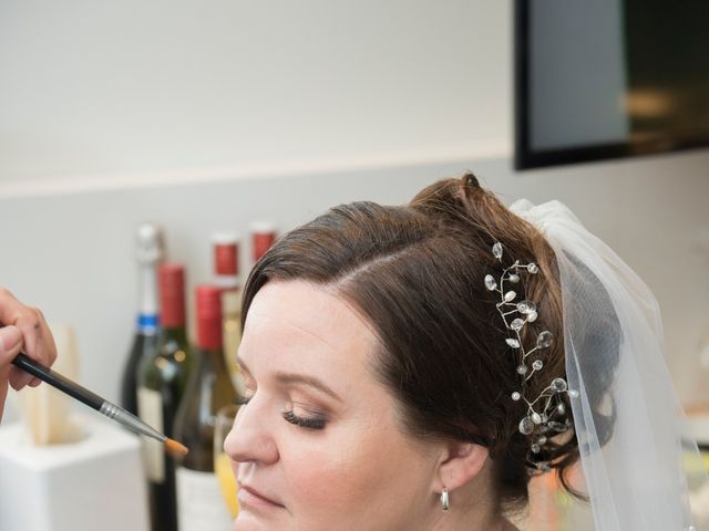 Heather and Jeff's wedding in Winnipeg, Manitoba 16