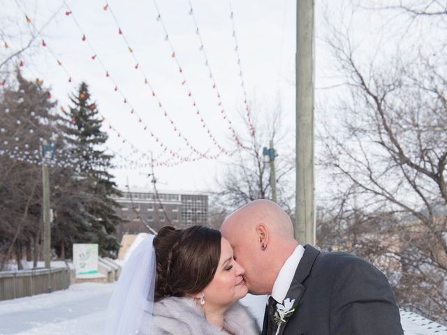 Heather and Jeff's wedding in Winnipeg, Manitoba 29