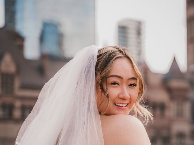 Sue and Alexander's wedding in Toronto, Ontario 8