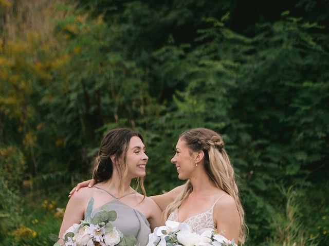 Alex and Nicole&apos;s wedding in Huntsville, Ontario 458