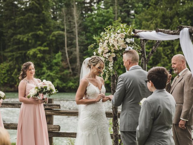 Angela and Rodger's wedding in Hope, British Columbia 20