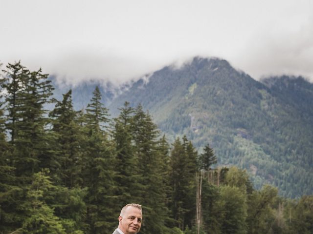 Angela and Rodger's wedding in Hope, British Columbia 29
