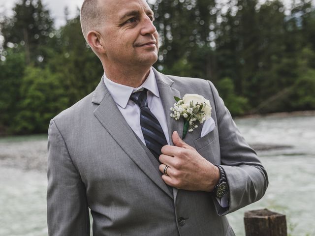 Angela and Rodger's wedding in Hope, British Columbia 45