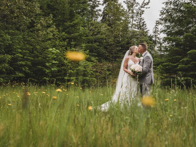Angela and Rodger's wedding in Hope, British Columbia 48