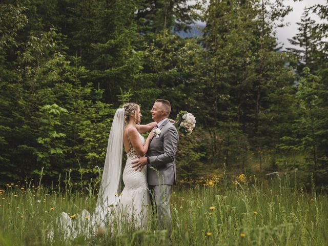Angela and Rodger's wedding in Hope, British Columbia 50