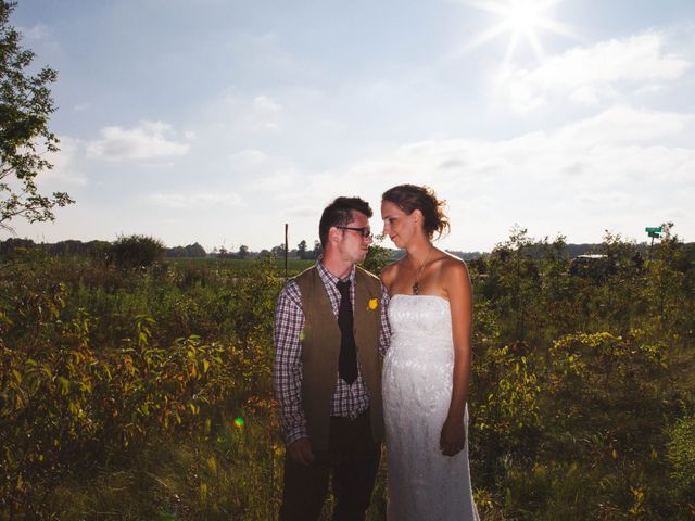 Mike and Amanda&apos;s wedding in Dunnville, Ontario 33