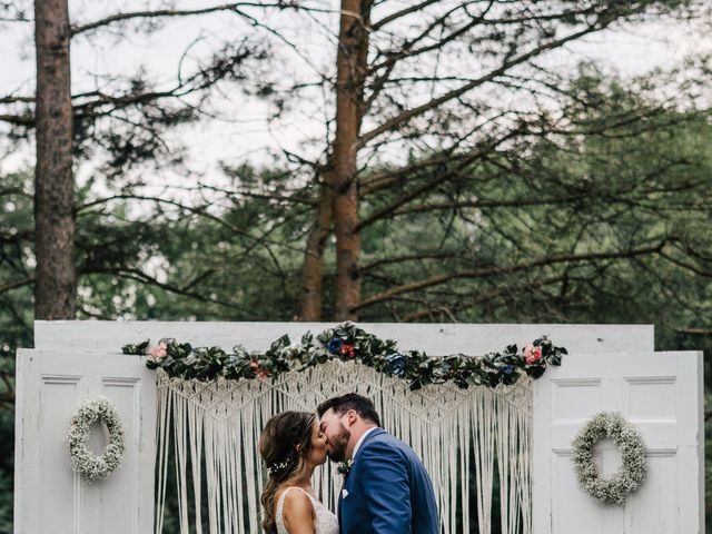 Spencer and Torie's wedding in Janetville, Ontario 6