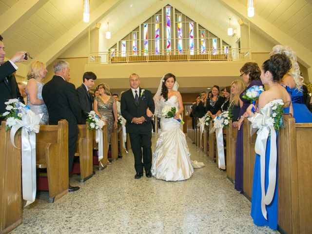 Sebastian and Alejandra&apos;s wedding in Mississauga, Ontario 20