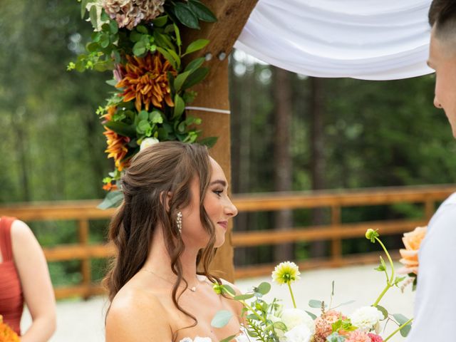 Derek and Belle's wedding in Maple Ridge, British Columbia 32