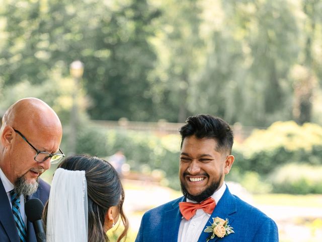 Mahmud and Kyla's wedding in Mississauga, Ontario 12