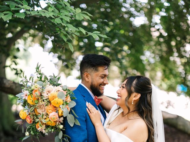 Mahmud and Kyla's wedding in Mississauga, Ontario 15