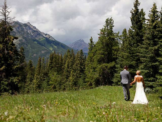 Craig and Dani&apos;s wedding in Banff, Alberta 10