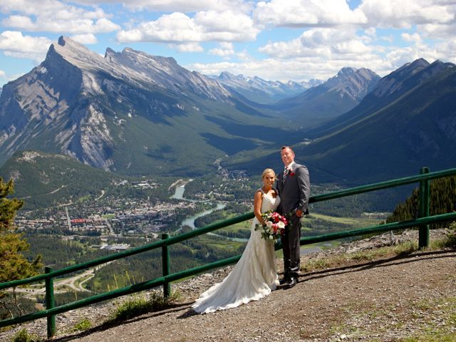 Craig and Dani&apos;s wedding in Banff, Alberta 12