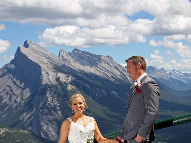 Craig and Dani&apos;s wedding in Banff, Alberta 14