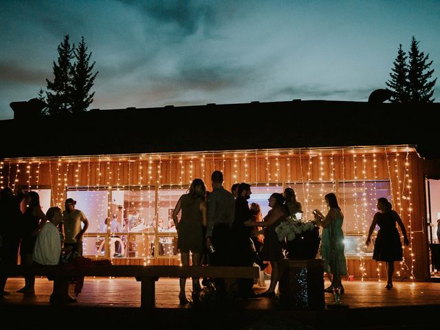 Dustin and Leslie&apos;s wedding in Bragg Creek, Alberta 16