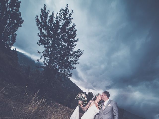 Simon and Alyssa&apos;s wedding in Nelson, British Columbia 8