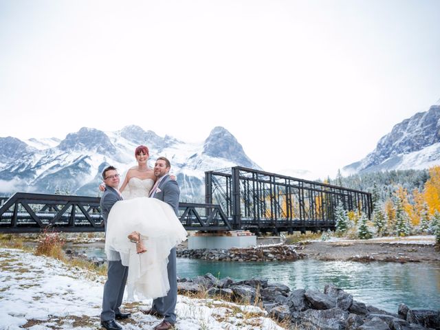 Zack and Laura&apos;s wedding in Canmore, Alberta 39