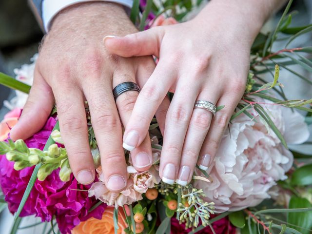 Laura and Logan&apos;s wedding in Victoria, British Columbia 11