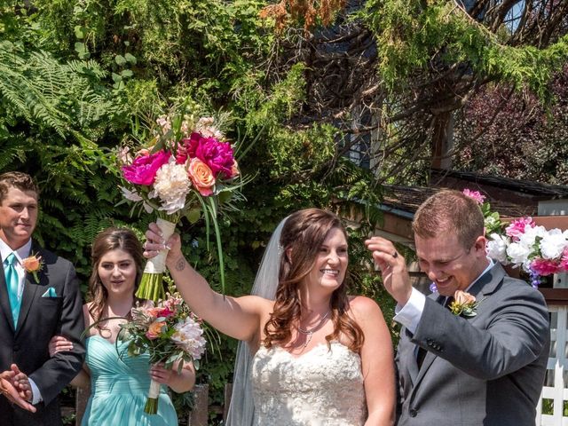 Laura and Logan&apos;s wedding in Victoria, British Columbia 36