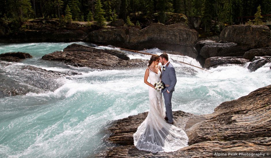 Ethan and Eryn's wedding in Banff, Alberta