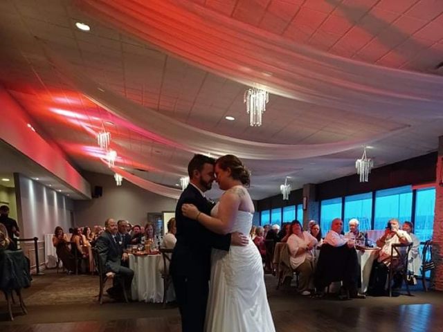 Jason and Danielle &apos;s wedding in Hamilton, Ontario 4