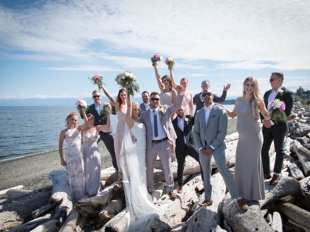 Carla and James&apos;s wedding in Victoria, British Columbia 21