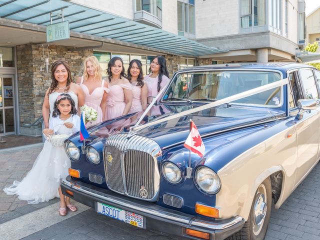 Kris and Mariezelle&apos;s wedding in Victoria, British Columbia 12
