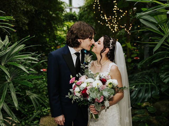 Dylan and Rachael&apos;s wedding in Cambridge, Ontario 10