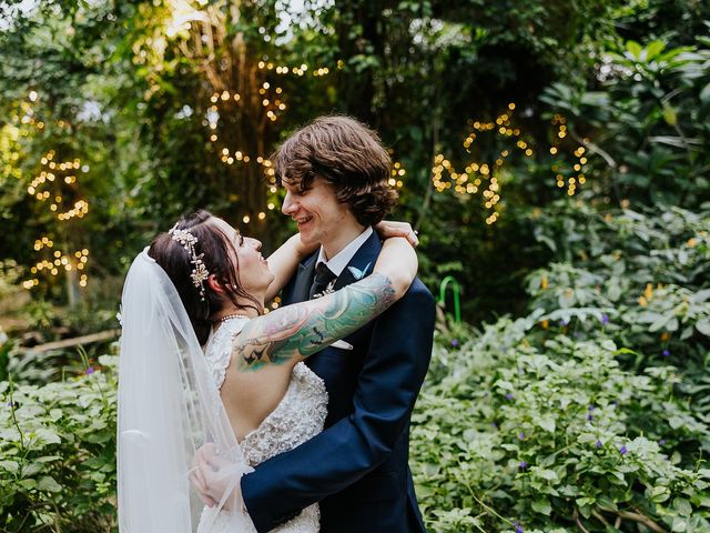Dylan and Rachael&apos;s wedding in Cambridge, Ontario 20