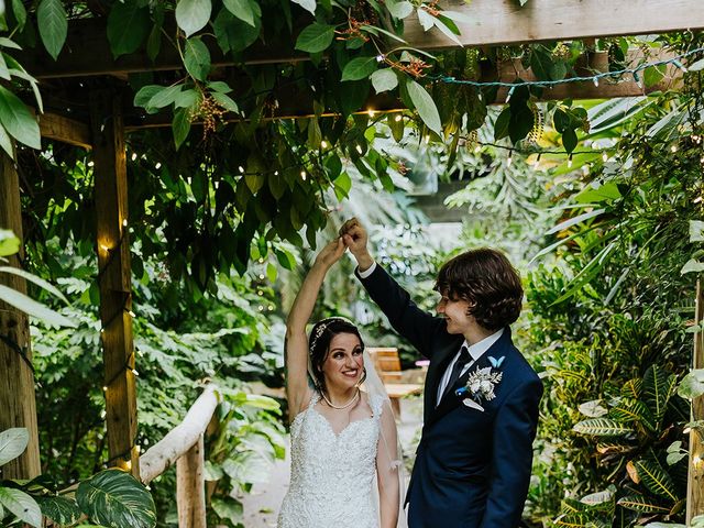 Dylan and Rachael&apos;s wedding in Cambridge, Ontario 21