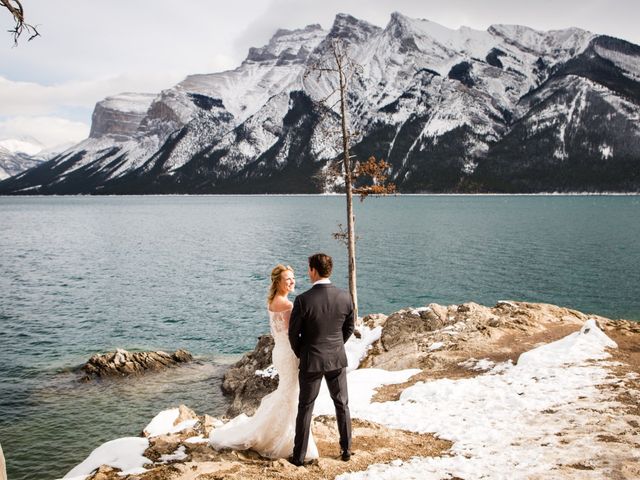 Fraser and Vanessa&apos;s wedding in Banff, Alberta 58