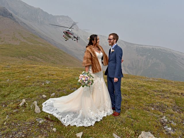 Michael and Natasha&apos;s wedding in Banff, Alberta 18