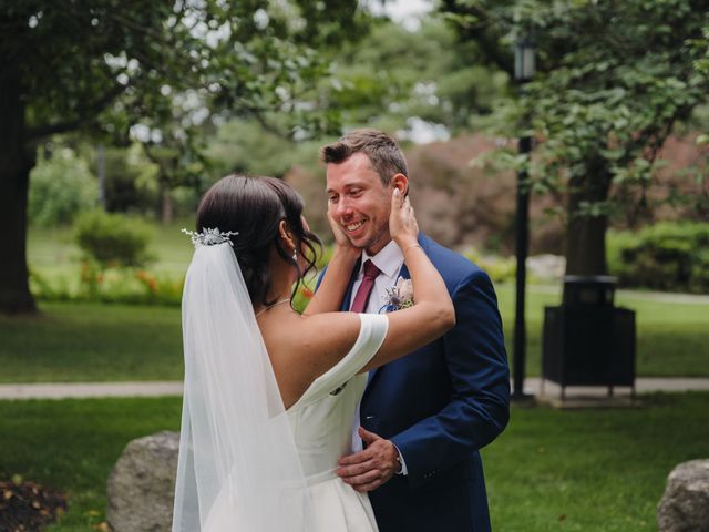 Christine and Chris&apos;s wedding in Niagara Falls, Ontario 16