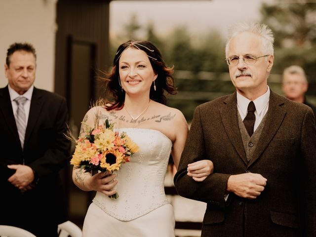 Chris and Sarah&apos;s wedding in Thunder Bay, Ontario 21