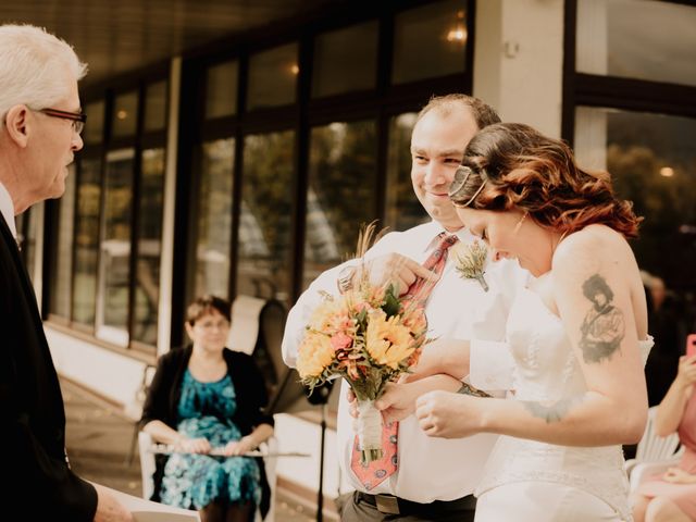 Chris and Sarah&apos;s wedding in Thunder Bay, Ontario 22