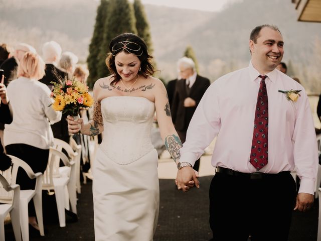 Chris and Sarah&apos;s wedding in Thunder Bay, Ontario 53