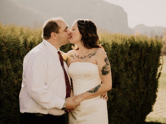 Chris and Sarah&apos;s wedding in Thunder Bay, Ontario 61
