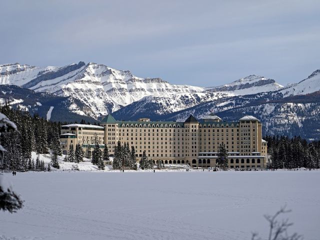 Jay and Cynthia&apos;s wedding in Lake Louise, Alberta 11