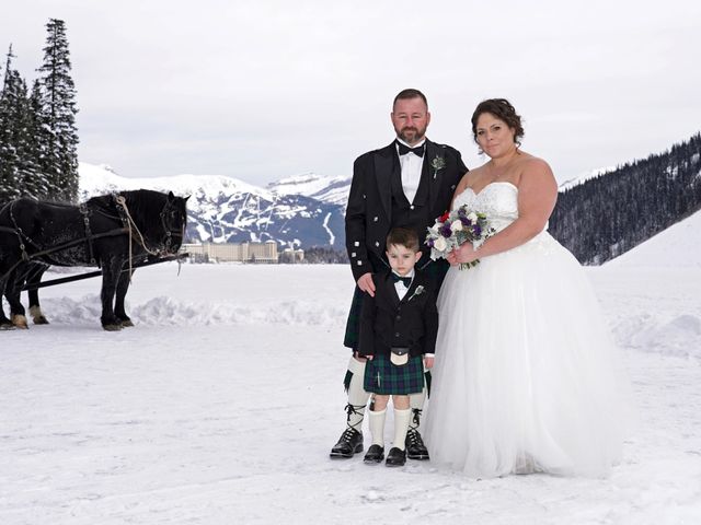 Jay and Cynthia&apos;s wedding in Lake Louise, Alberta 15