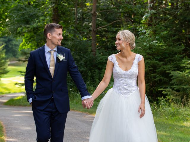 Julian and Cassy's wedding in Uxbridge, Ontario 25