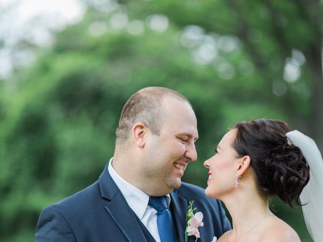 Julian and Ann&apos;s wedding in Etobicoke, Ontario 14