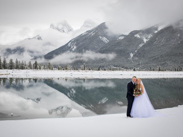 Mathew and Kaala&apos;s wedding in Canmore, Alberta 15