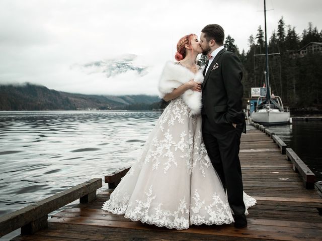 Brennan and Amy&apos;s wedding in Egmont, British Columbia 5