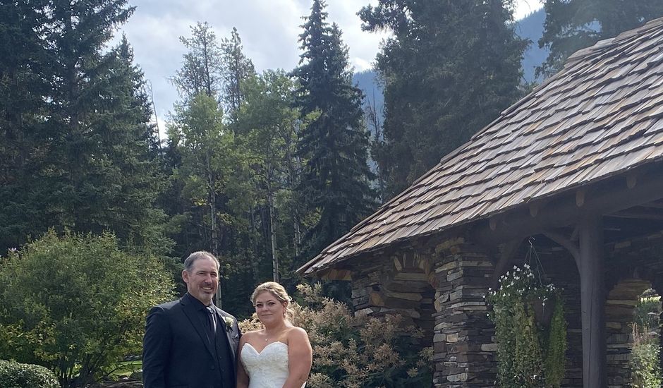 David MacDonald and Alicia MacDonald's wedding in Banff, Alberta