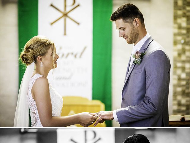 Kristen and Jarad&apos;s wedding in Sarnia, Ontario 16