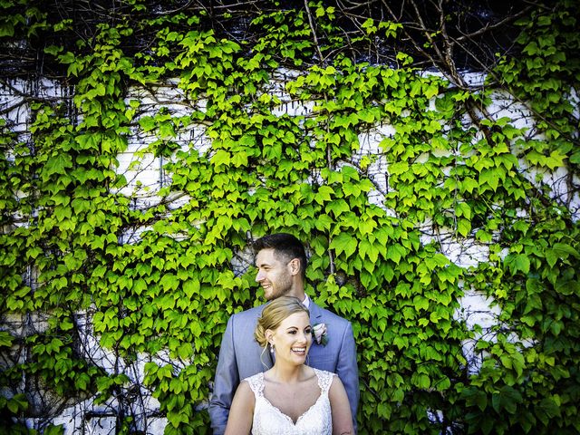 Kristen and Jarad&apos;s wedding in Sarnia, Ontario 29