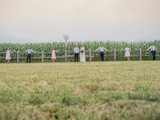 Adam and Sophie&apos;s wedding in Nicolet, Quebec 20