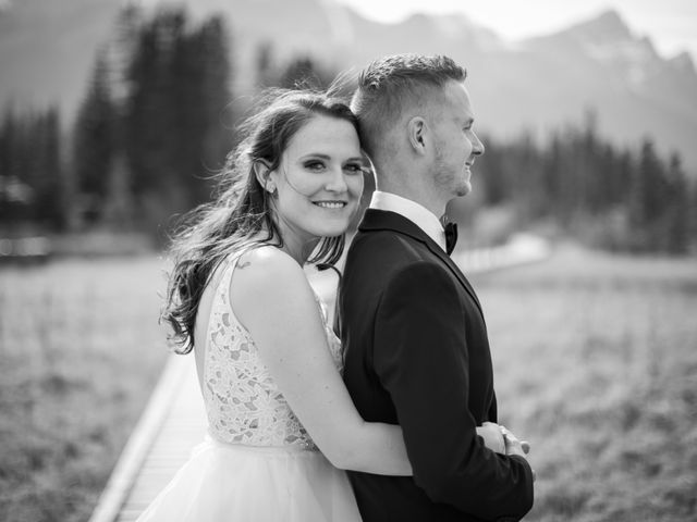 Matt and Keeley&apos;s wedding in Canmore, Alberta 41